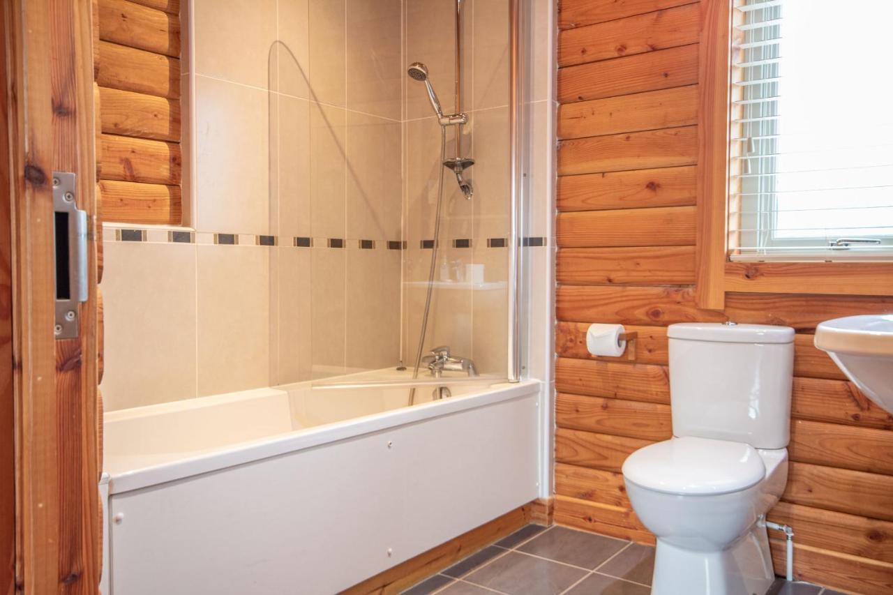 Aviemore Lodges Buitenkant foto
